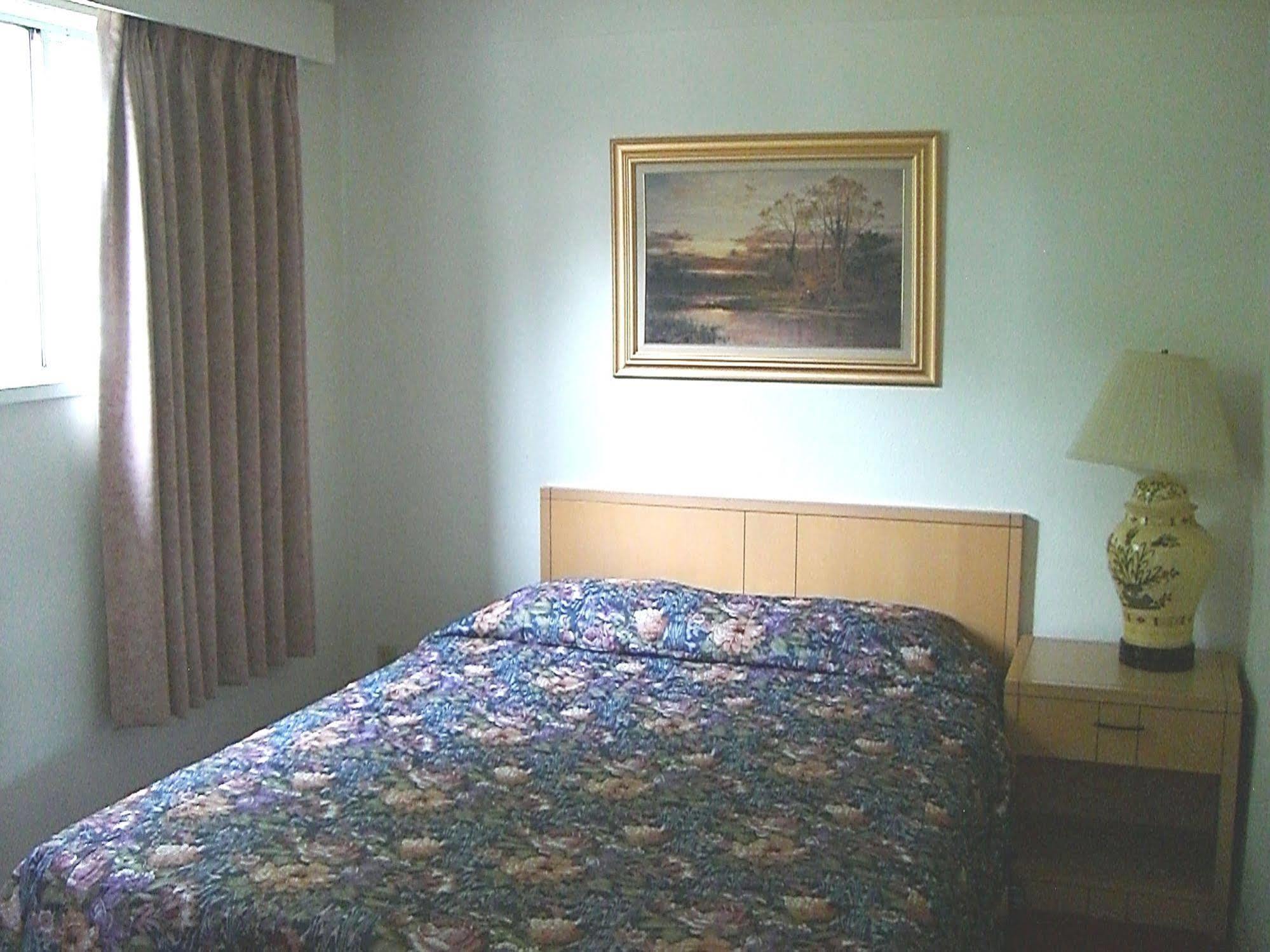A-1 Alberni Inn Port Alberni Eksteriør bilde